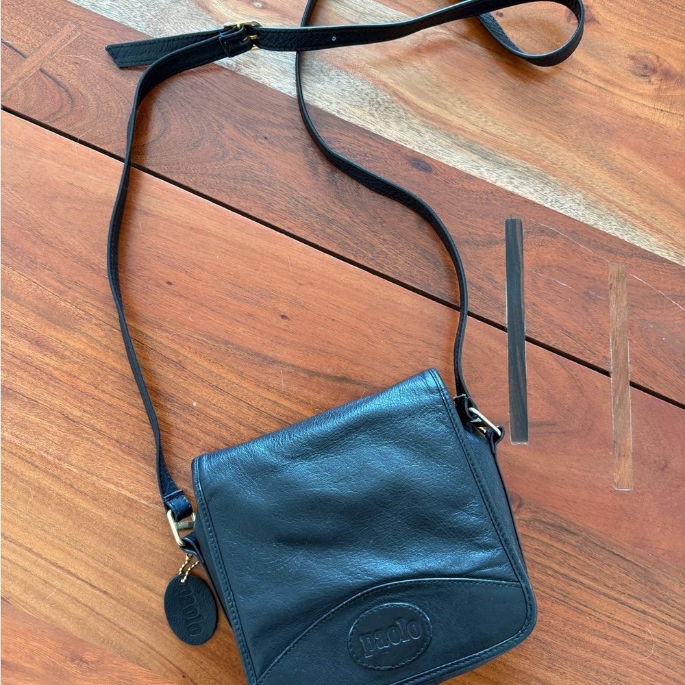🦊 Paolo Black Leather Shoulder Bag